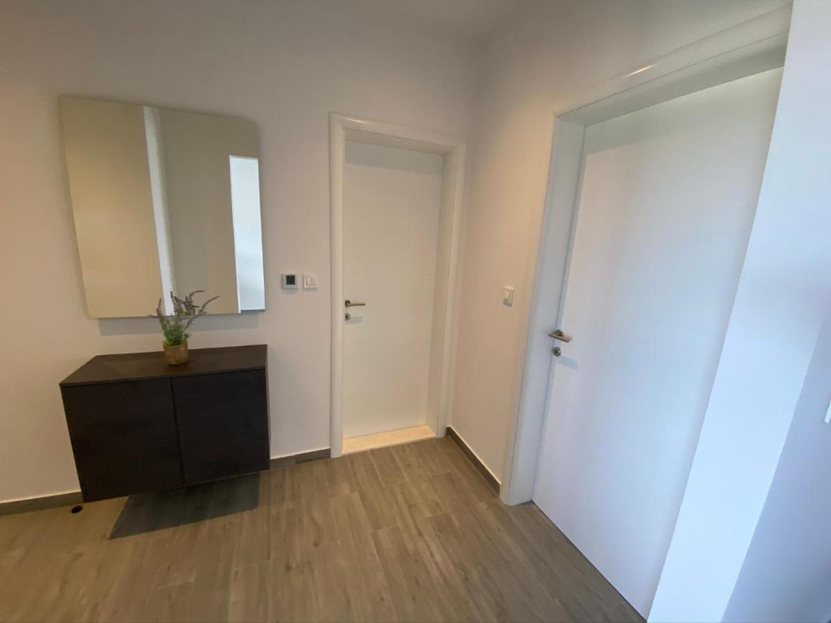 Tragurium Apartment *